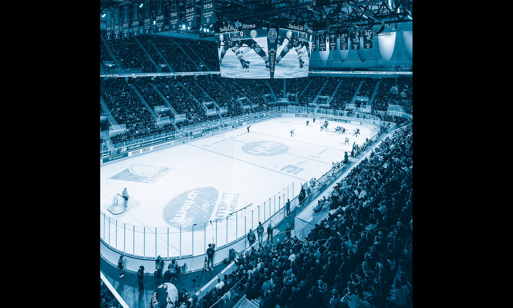 Action im Stadion bei einem ZSC-Heimspiel. 